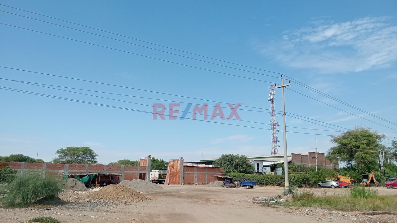 Se Vende Local En Carretera Sullana-Tambogrande , Exclusiva Zona Industrial - 4