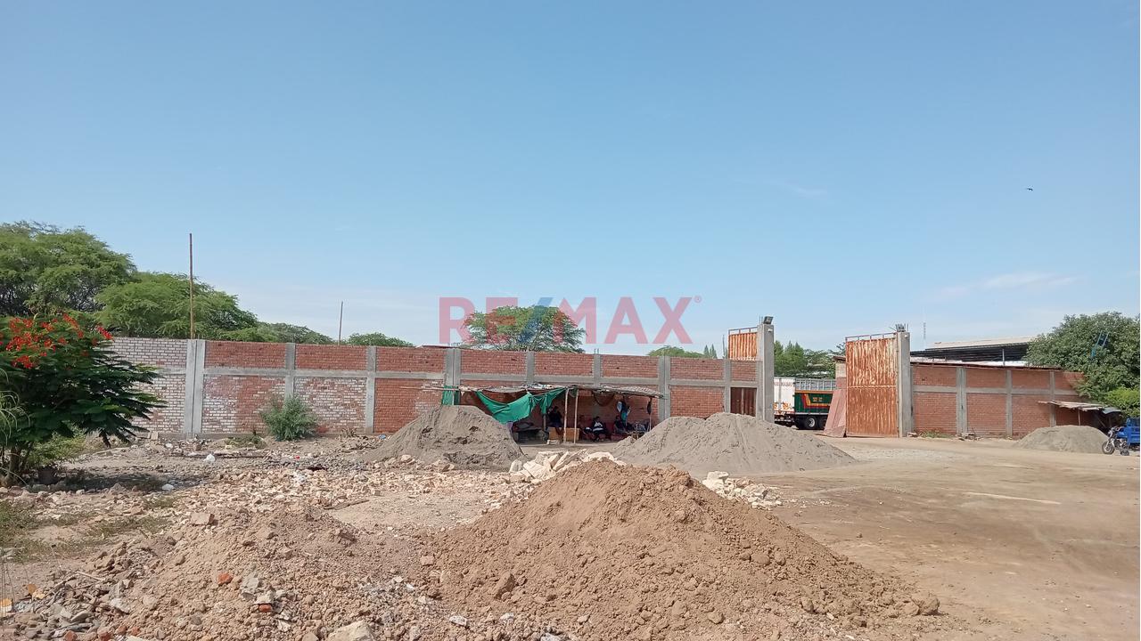 Se Vende Local En Carretera Sullana-Tambogrande , Exclusiva Zona Industrial - 8