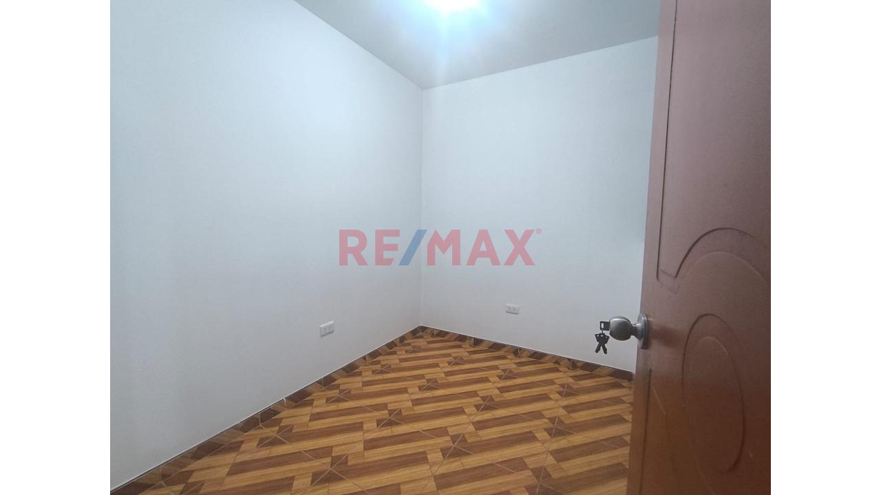 Vendo Departamento En Piso 1 - Calle Las Begonias - Smp — foto 6