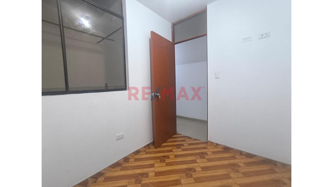 Vendo Departamento En Piso 1 - Calle Las Begonias - Smp — foto 10