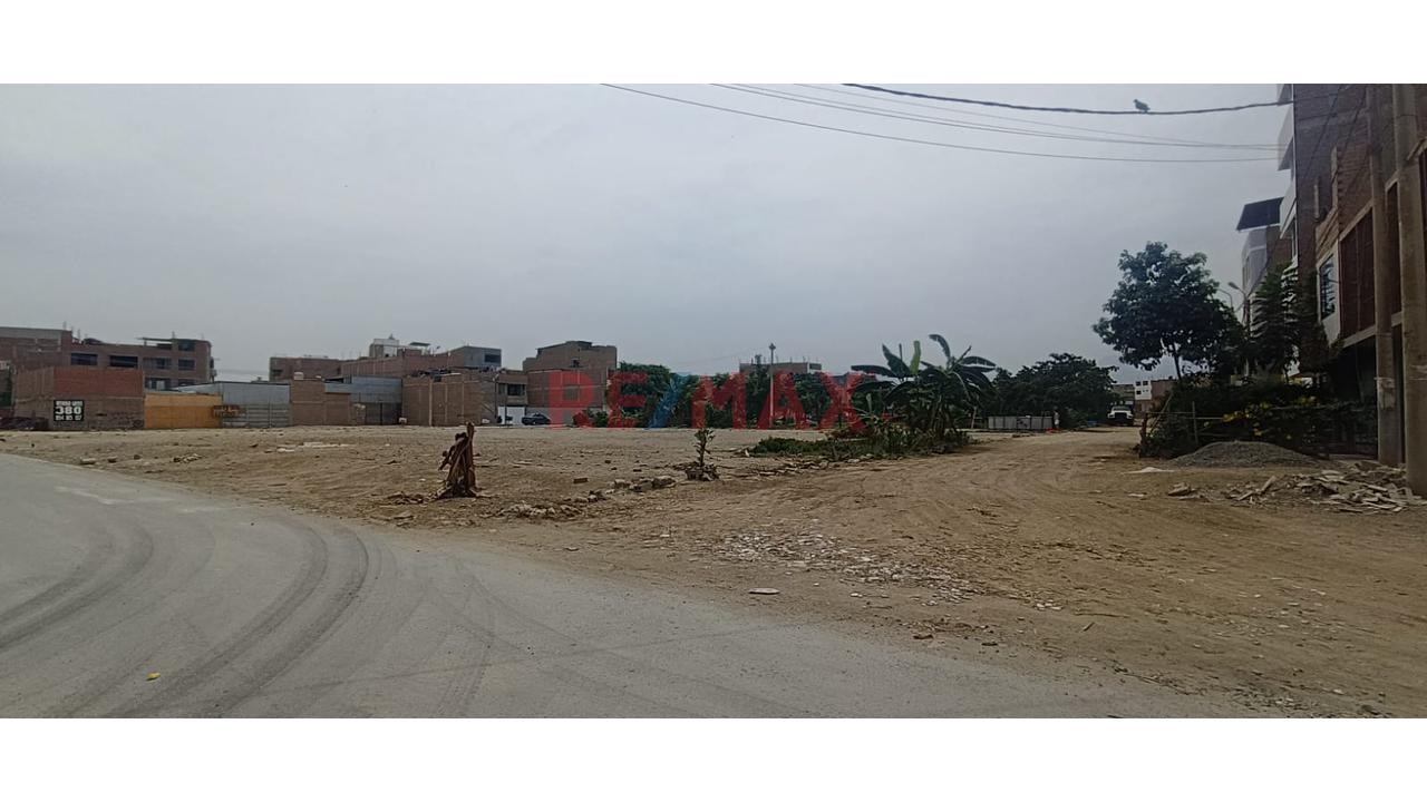 Terreno En Venta 140M2 En Esquina - Callao, Límite Con Smp - 10