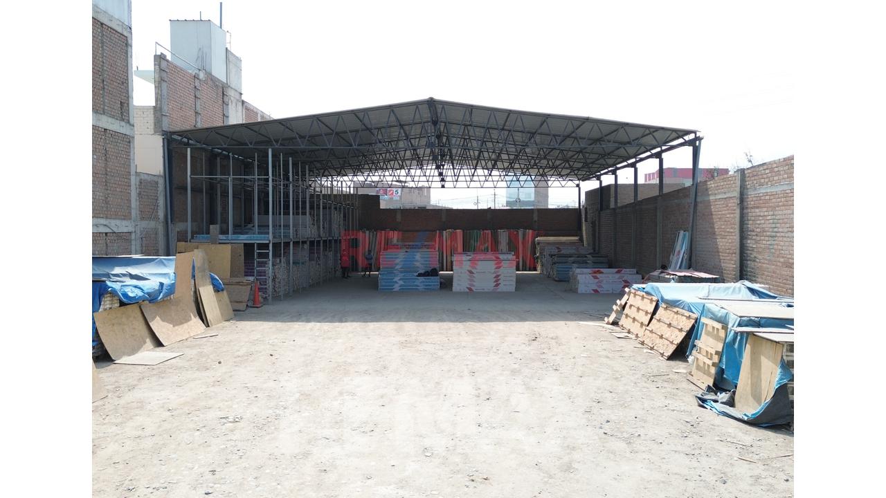 Vendo Local Industrial I1 En Los Suyos Carabayllo 1,000M2 - 3
