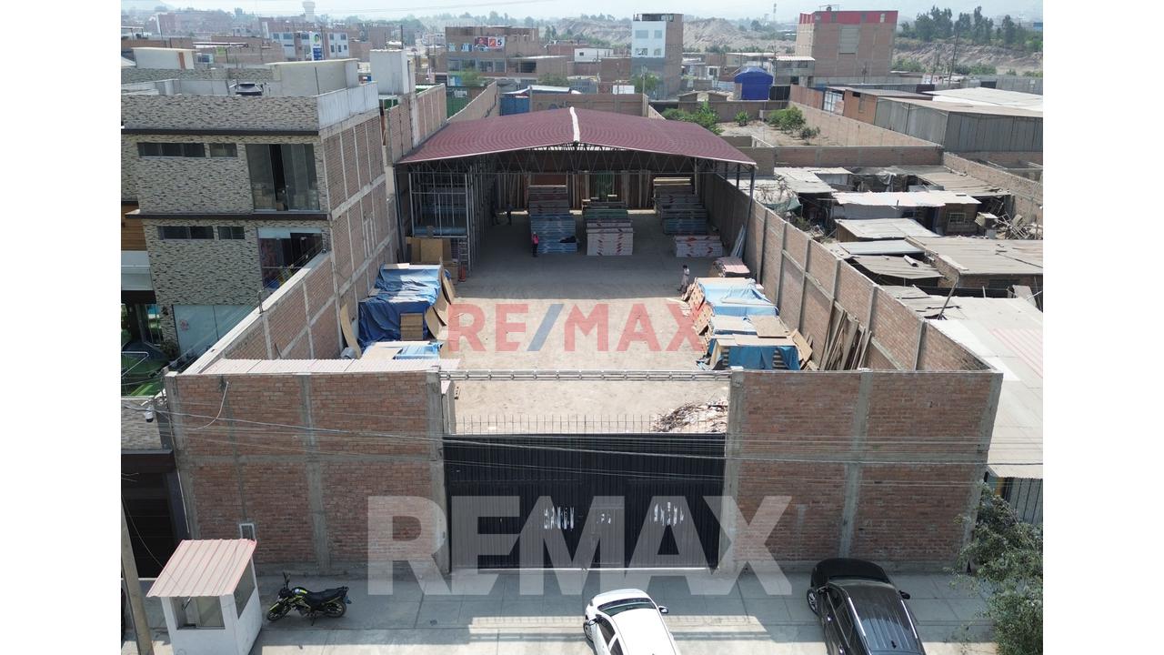 Vendo Local Industrial I1 En Los Suyos Carabayllo 1,000M2 - 12