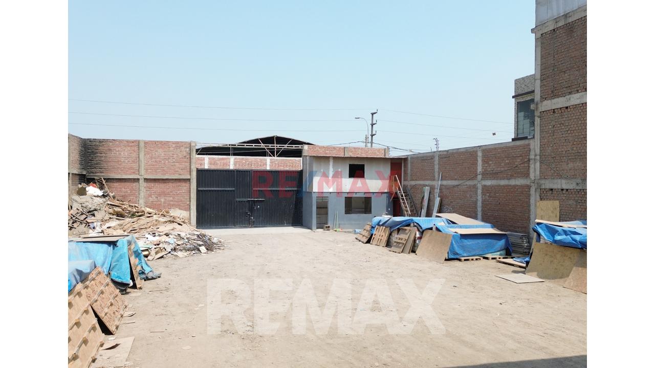 Vendo Local Industrial I1 En Los Suyos Carabayllo 1,000M2 - 10