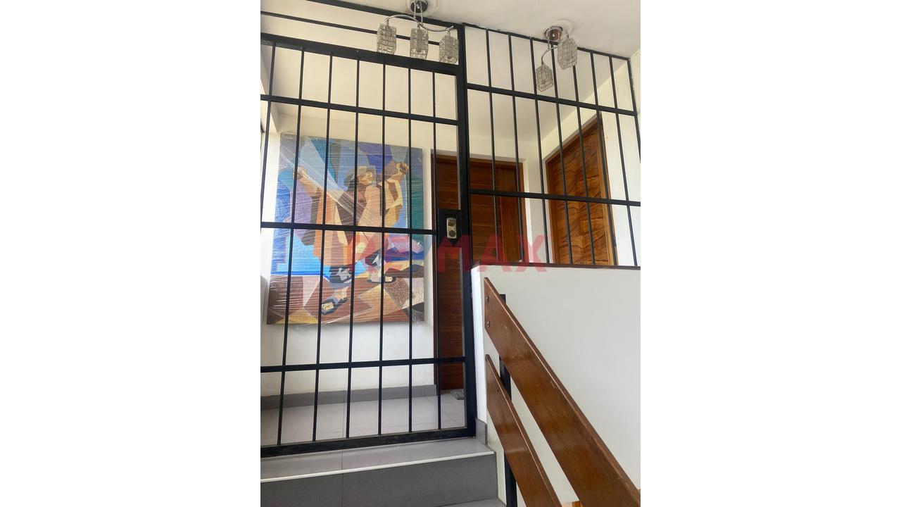 “Dúplex 185 M² En Surco | Acceso Privado + Cochera + Terraza + 5 Dormitorios” - 6