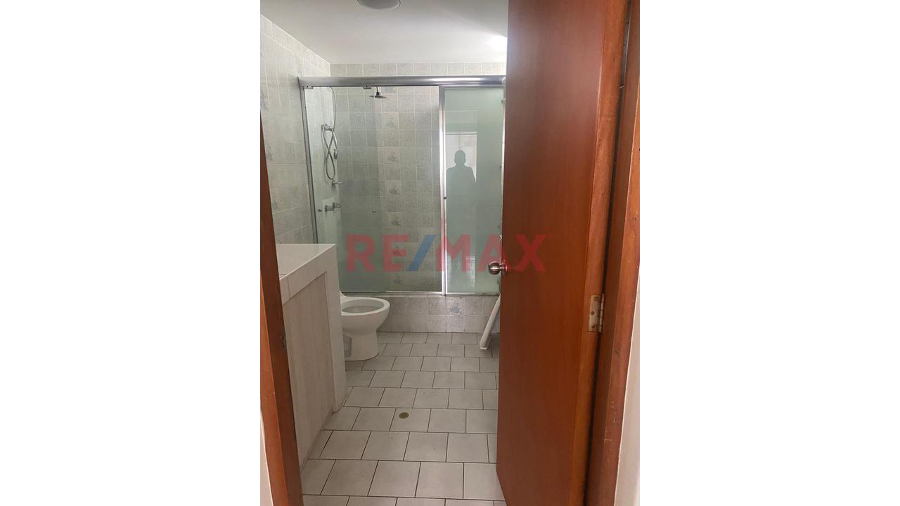 “Dúplex 185 M² En Surco | Acceso Privado + Cochera + Terraza + 5 Dormitorios” - 9