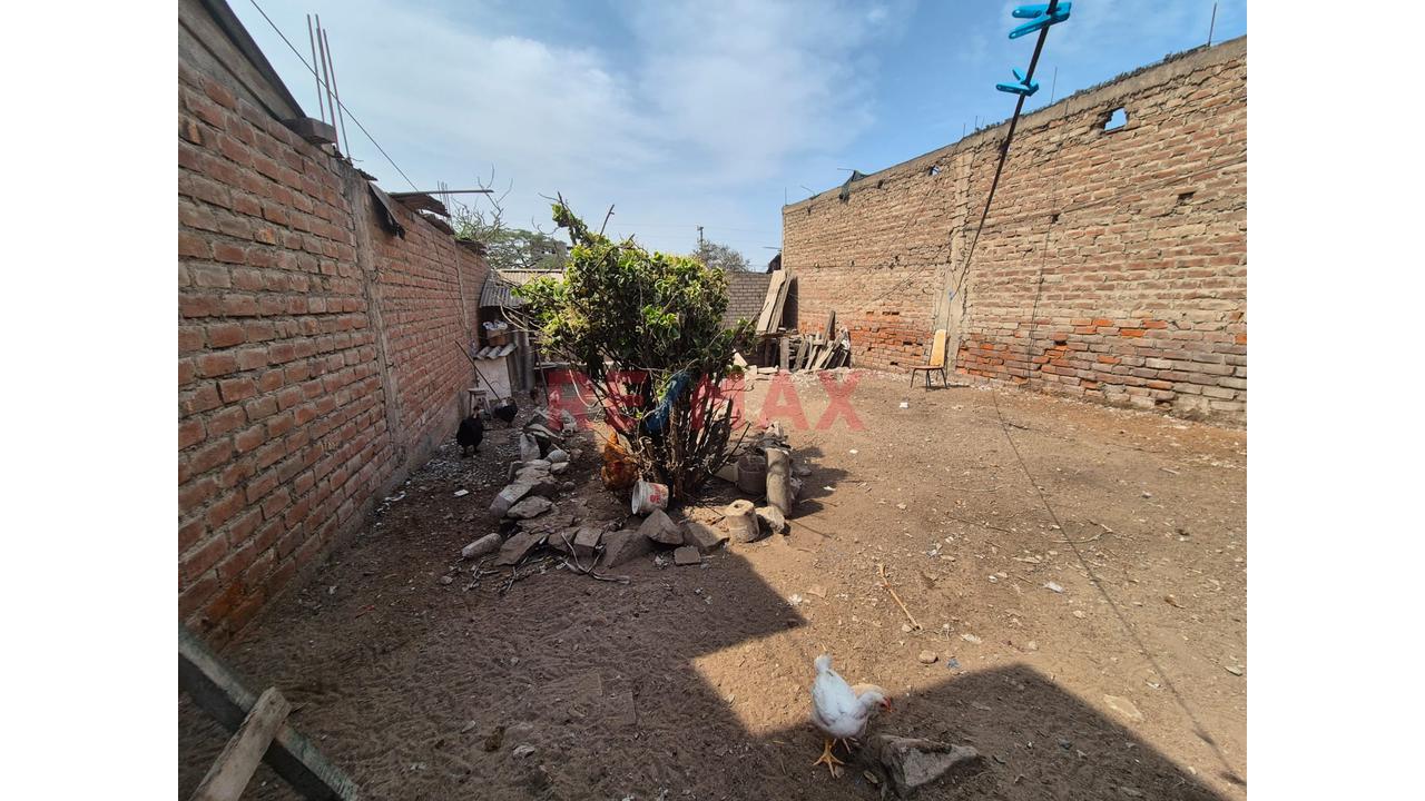 En Venta Amplio Terreno – La Tablada De Lurin, Villa Maria Del Triunfo. — foto 10