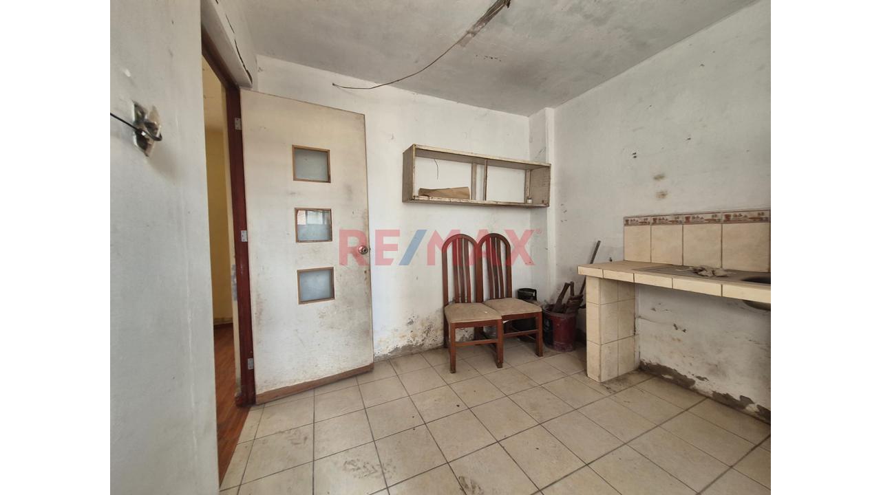 En Venta Amplio Terreno – La Tablada De Lurin, Villa Maria Del Triunfo. — foto 14