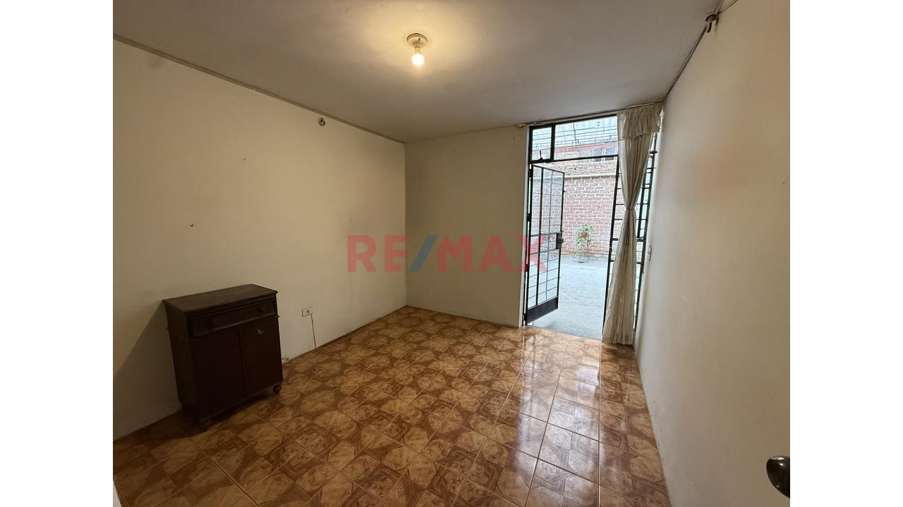 Venta De Departamento En Urb El Sol A Una Cuadra Av Gonzales Prada - 7