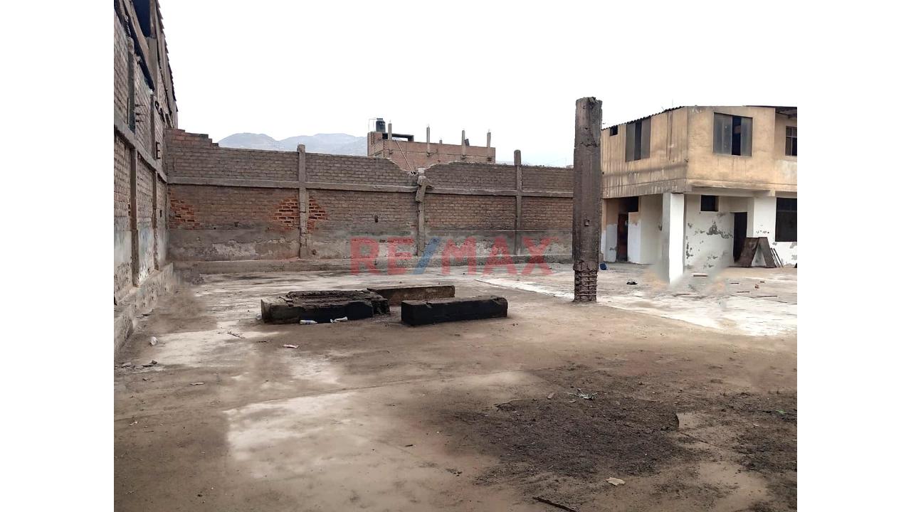 Terreno De 600 M2 En Avenida – Puente Piedra (Fundición) - 5