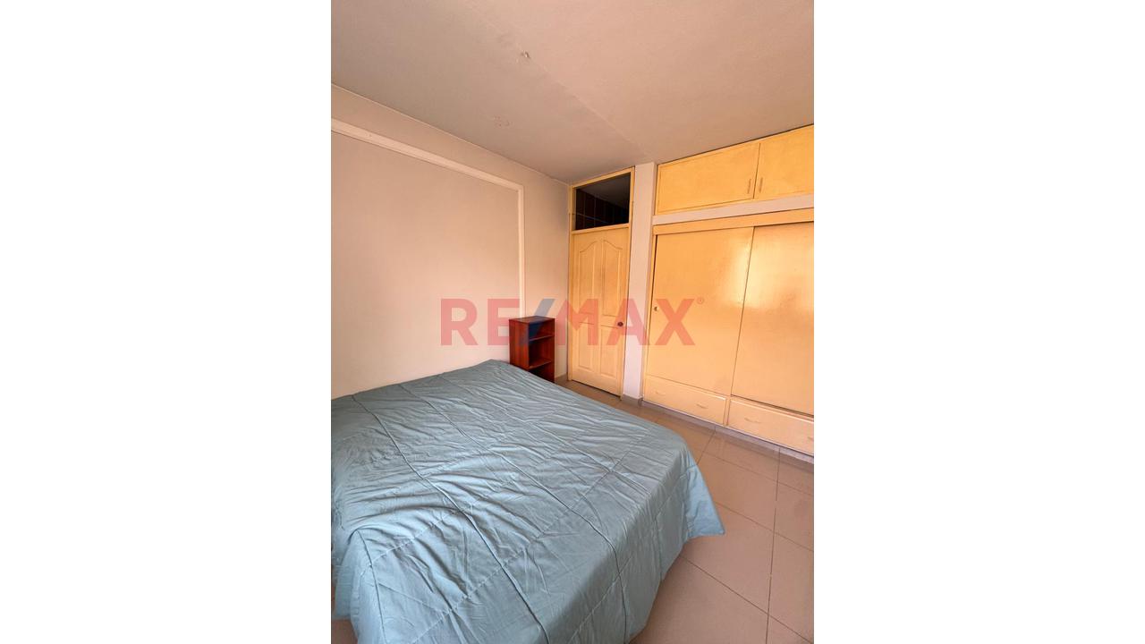 Casa en Alquiler ubicado en Mz G Lote 12 Urb El Chipe Sector La Laguna Casa en Alquiler ubicado en Mz G Lote 12 Urb El Chipe Sector La Laguna