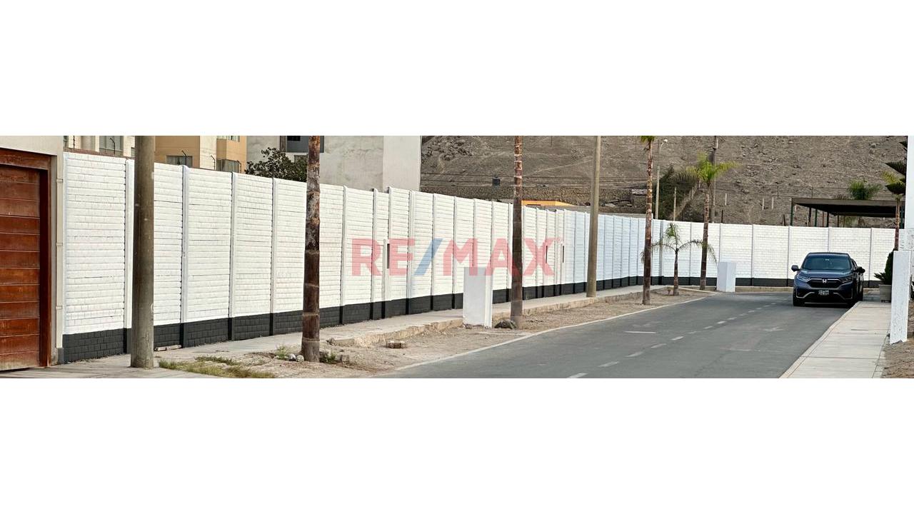 Terreno En Venta En Exclusiva Zona De La Molina !!!