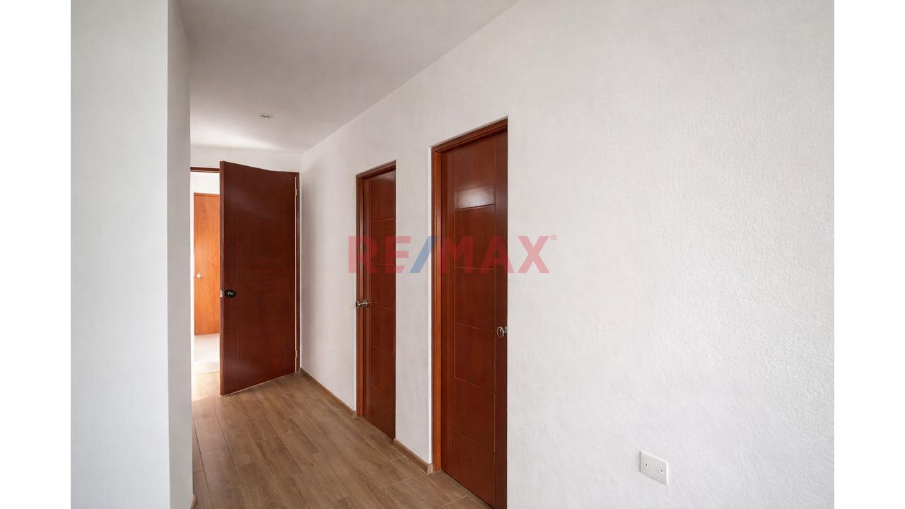 Impecable Flat De 4 Dormitorios Con Balcon Y Vista Exterior En Villa Verde Pachacamac — foto 9