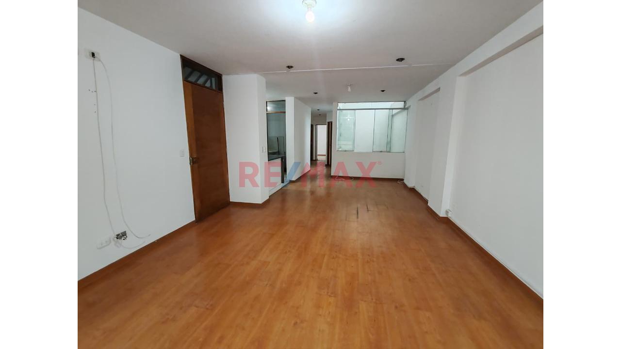 🔥¡ Oportunidad En Bellavista! Departamento Amplio, Iluminado Y Listo Para Vivir🔥 — foto 3