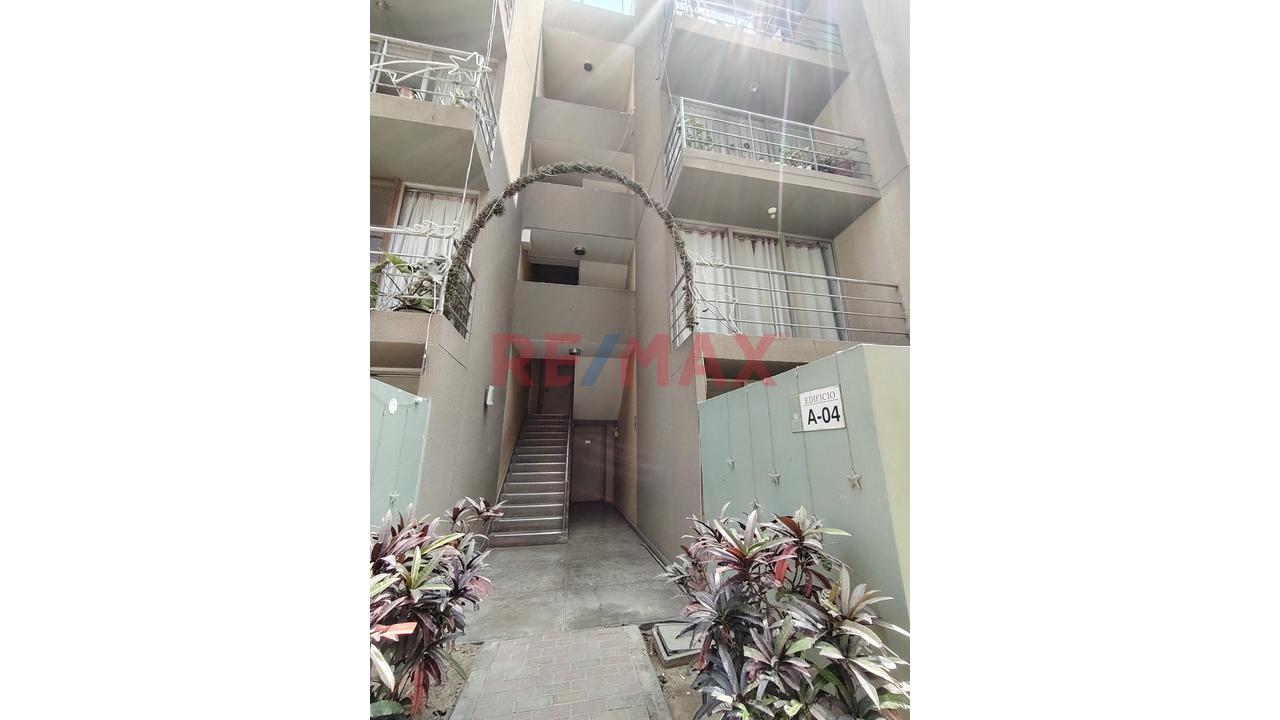 Oportunidad Departamento En Piso 2 En Condominio Real — foto 2