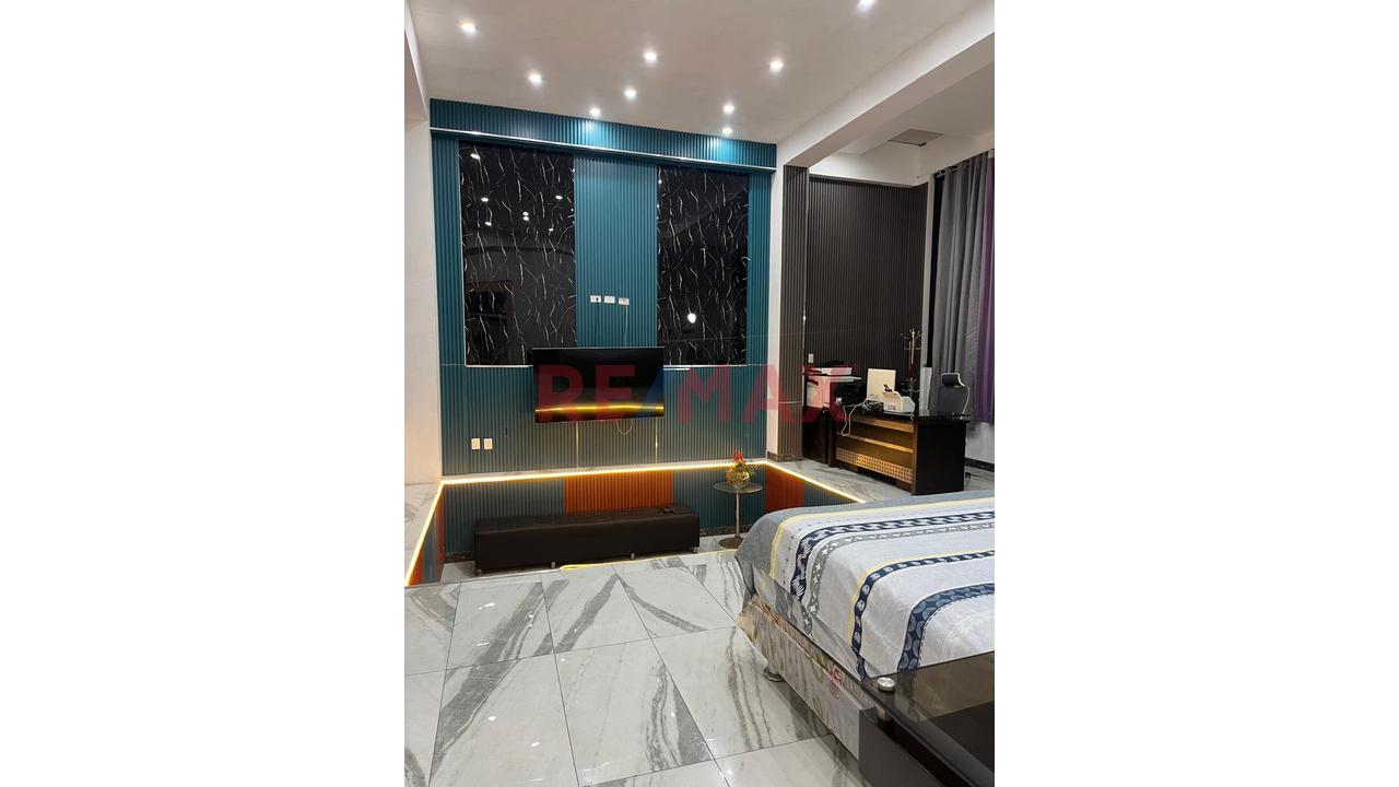 Casa de 4 dormitorios en La Molina, 460 m² — foto 5