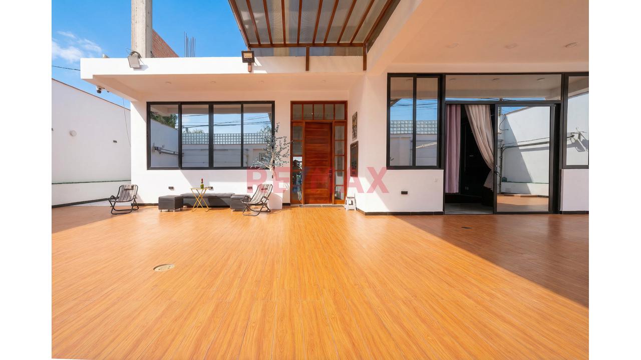 Casa de 4 dormitorios en La Molina, 460 m² — foto 3