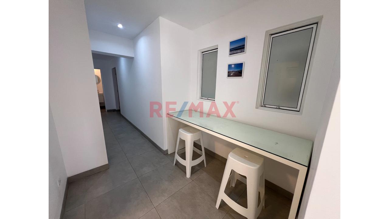 🔥 ¡Se Alquila Ya! Depa Frente Al Mar En Señoritas 2 – Full Amoblado + Vista Directa 🌊 — foto 12