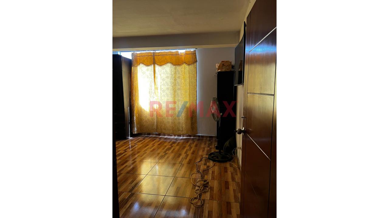 Vendo Amplio Departamento En Piso 2/ En Av Angelica Gamarra - Los Olivos — foto 3