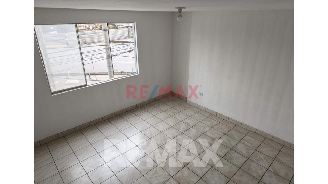 Venta De Local De Alto Potencial En Ubicación Estratégica Cerca Del Óvalo 200 Millas Y Av. Gambetta - 5