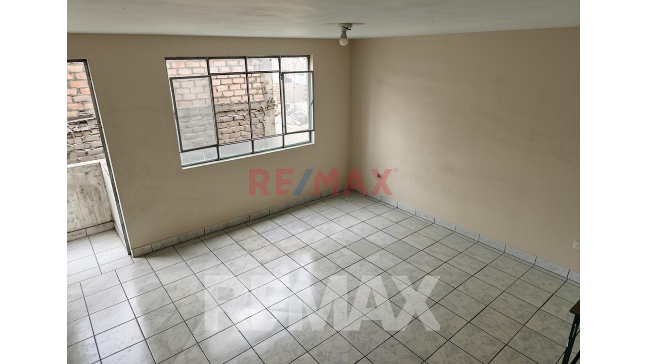Venta De Local De Alto Potencial En Ubicación Estratégica Cerca Del Óvalo 200 Millas Y Av. Gambetta - 9