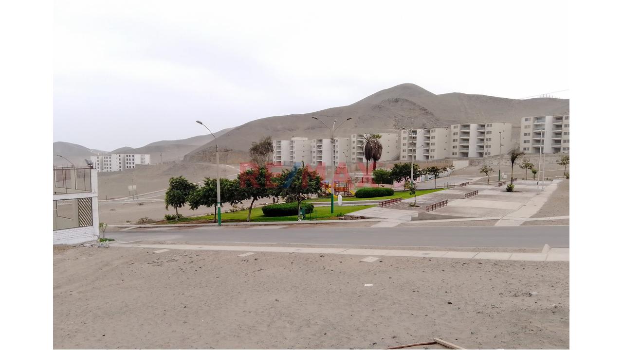 Terreno En Esquina En Santa Rosa - Frente A Parque Y Cerca A Playa - Precio De Ocasión — foto 13