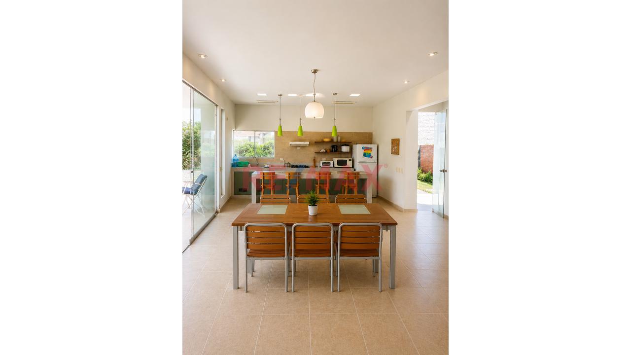 Exclusiva Casa De Campo Y Playa En La Venturosa De 1287M² – Cañete - 2