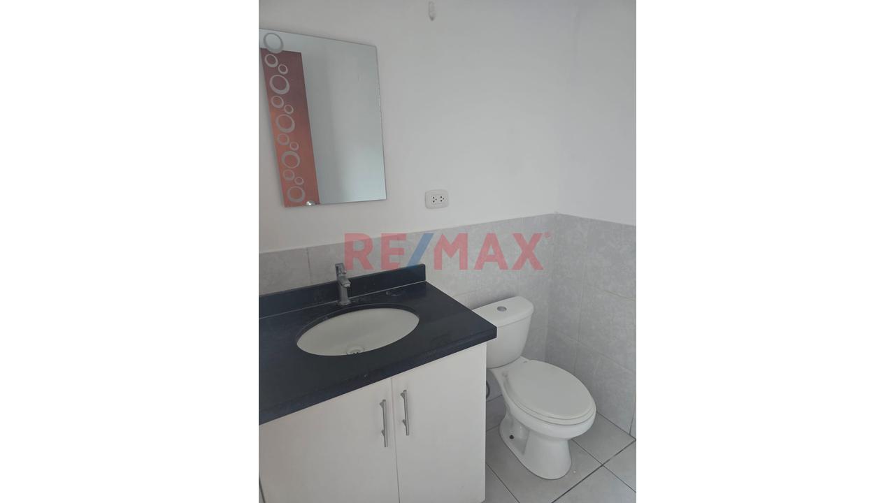 Se Vende Departamento En Primer Piso Cerca Al Ovalo Santa Anita — foto 9