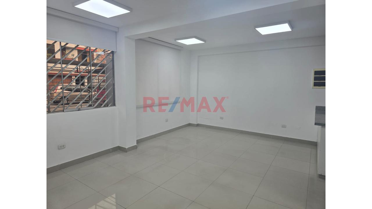 Se Vende Departamento En Primer Piso Cerca Al Ovalo Santa Anita — foto 8