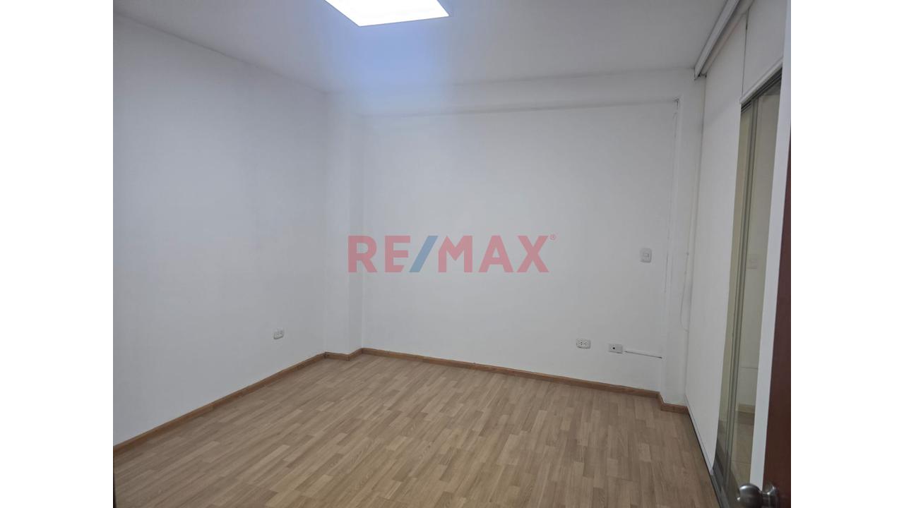 Se Vende Departamento En Primer Piso Cerca Al Ovalo Santa Anita — foto 11