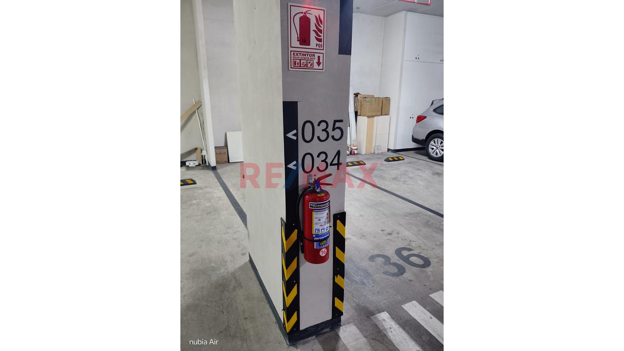 🏍️🚗 Cochera En Miraflores Av. Reducto – Seguridad Y Excelente Ubicación — foto 4