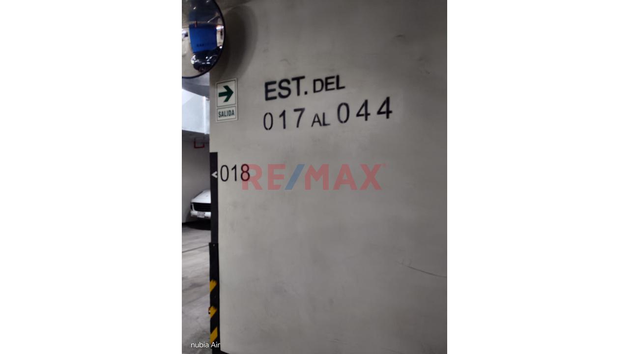 🏍️🚗 Cochera En Miraflores Av. Reducto – Seguridad Y Excelente Ubicación — foto 2