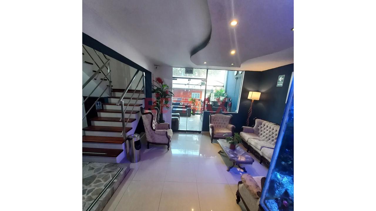 Se Vende Hotel De 4 Pisos Mas Azotea Totalmente Amoblado A Una Cuadra De Plaza San Miguel — foto 5