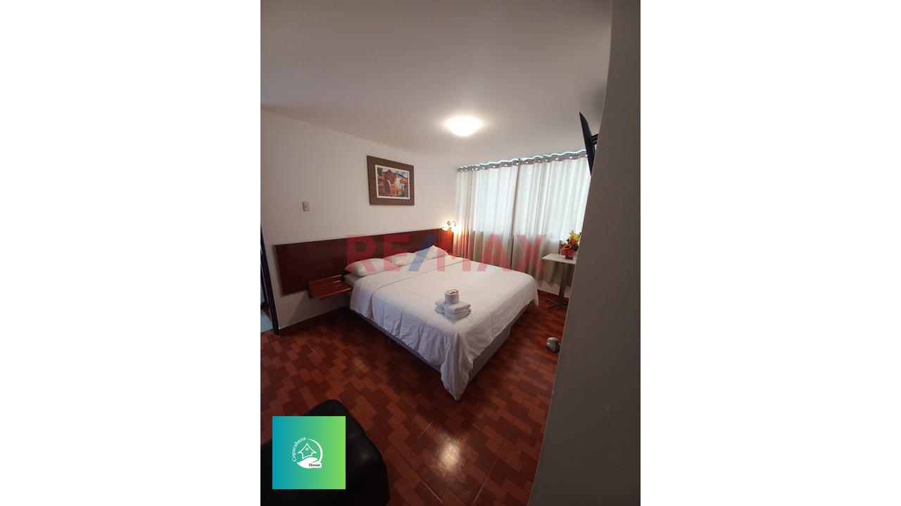 Se Vende Hotel De 4 Pisos Mas Azotea Totalmente Amoblado A Una Cuadra De Plaza San Miguel — foto 11