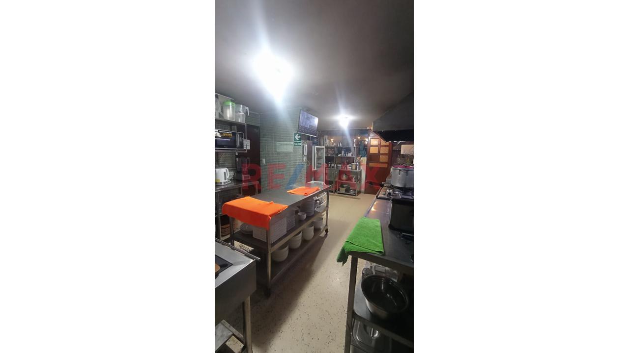 Se Vende Hotel De 4 Pisos Mas Azotea Totalmente Amoblado A Una Cuadra De Plaza San Miguel — foto 9