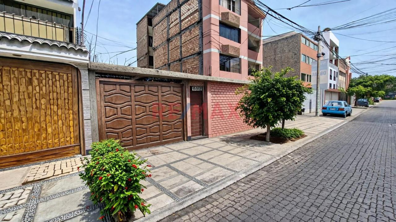 "Exclusivo Lote En Surco Para Desarrollo Residencial | Ubicación Top" — foto 3