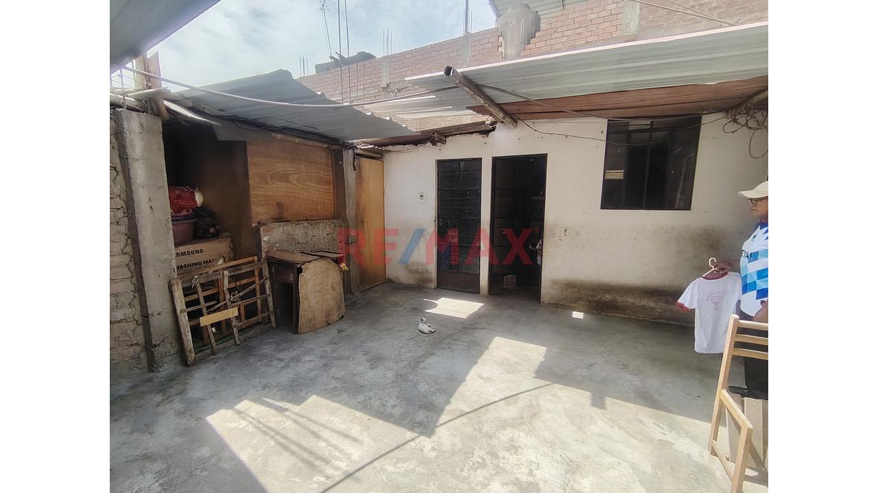Gran Oportunidad!! Vendo Casa En Gran Ubicacion De Comas — foto 12