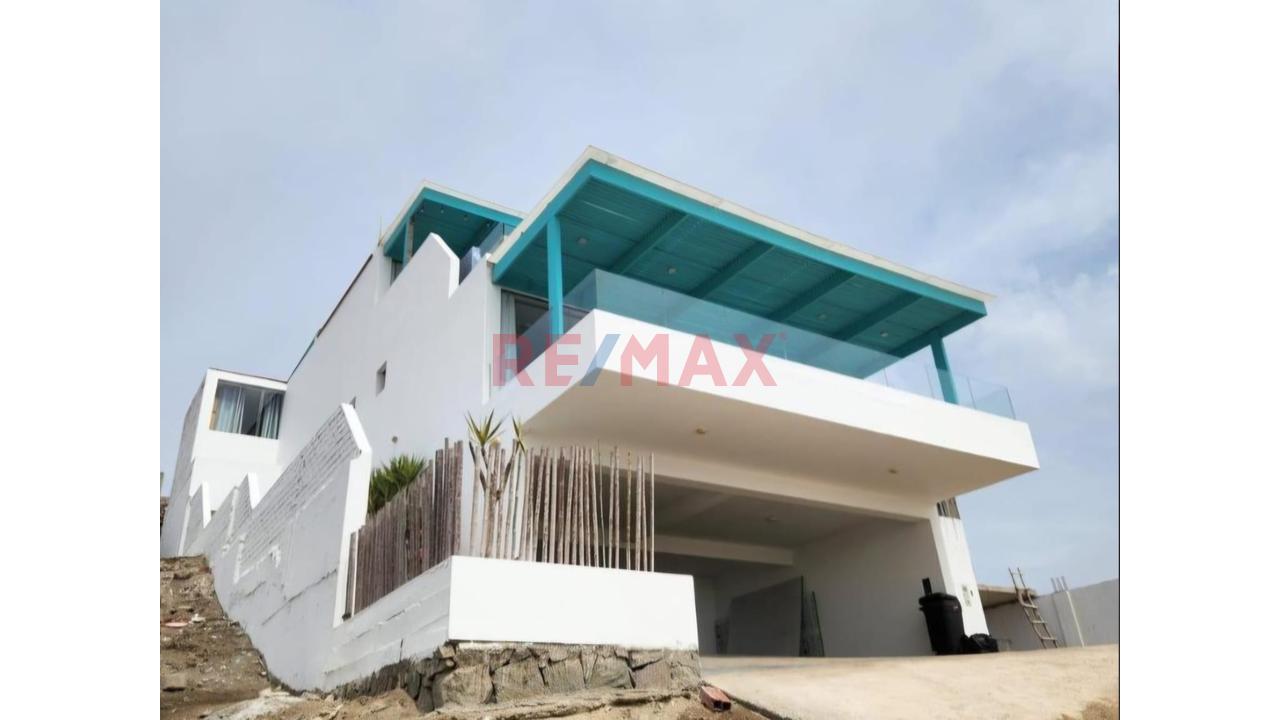 Vendo Casa De Playa Totalmente Amoblada - Condominio La Honda Cerro Azul - 11