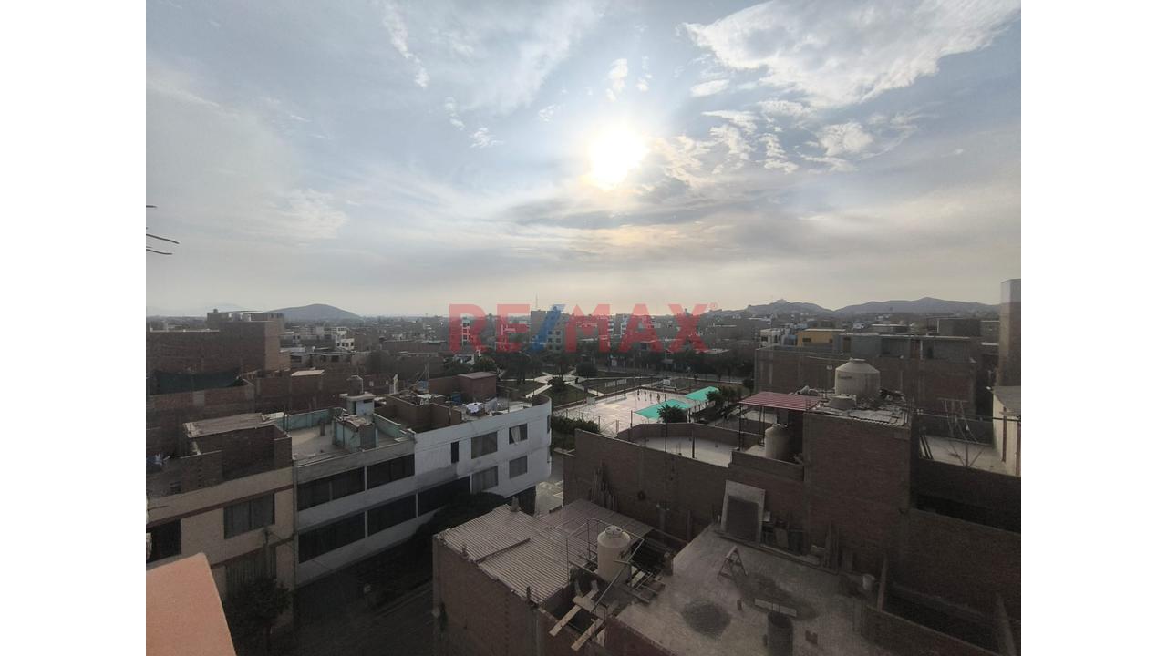 Vendo Triplex De Estreno En Los Jardines Del Naranjal - Smp - 11
