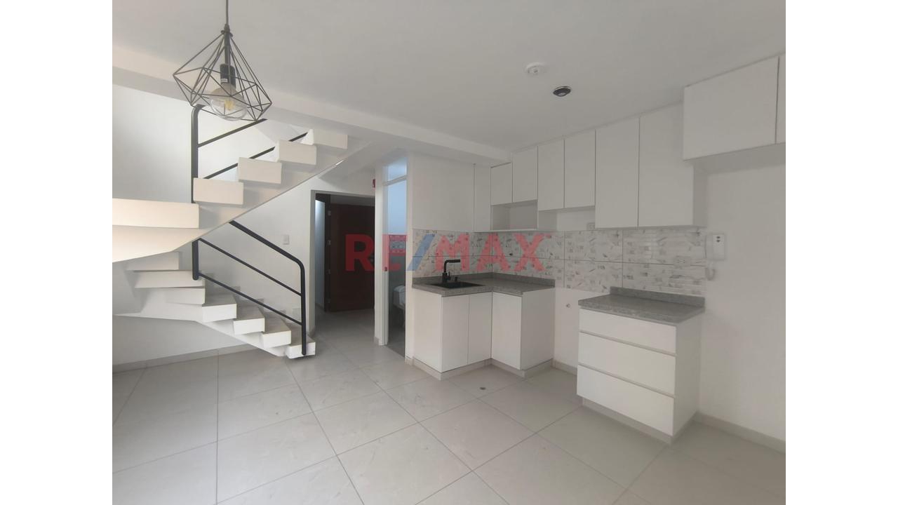 Vendo Triplex De Estreno En Los Jardines Del Naranjal - Smp - 14
