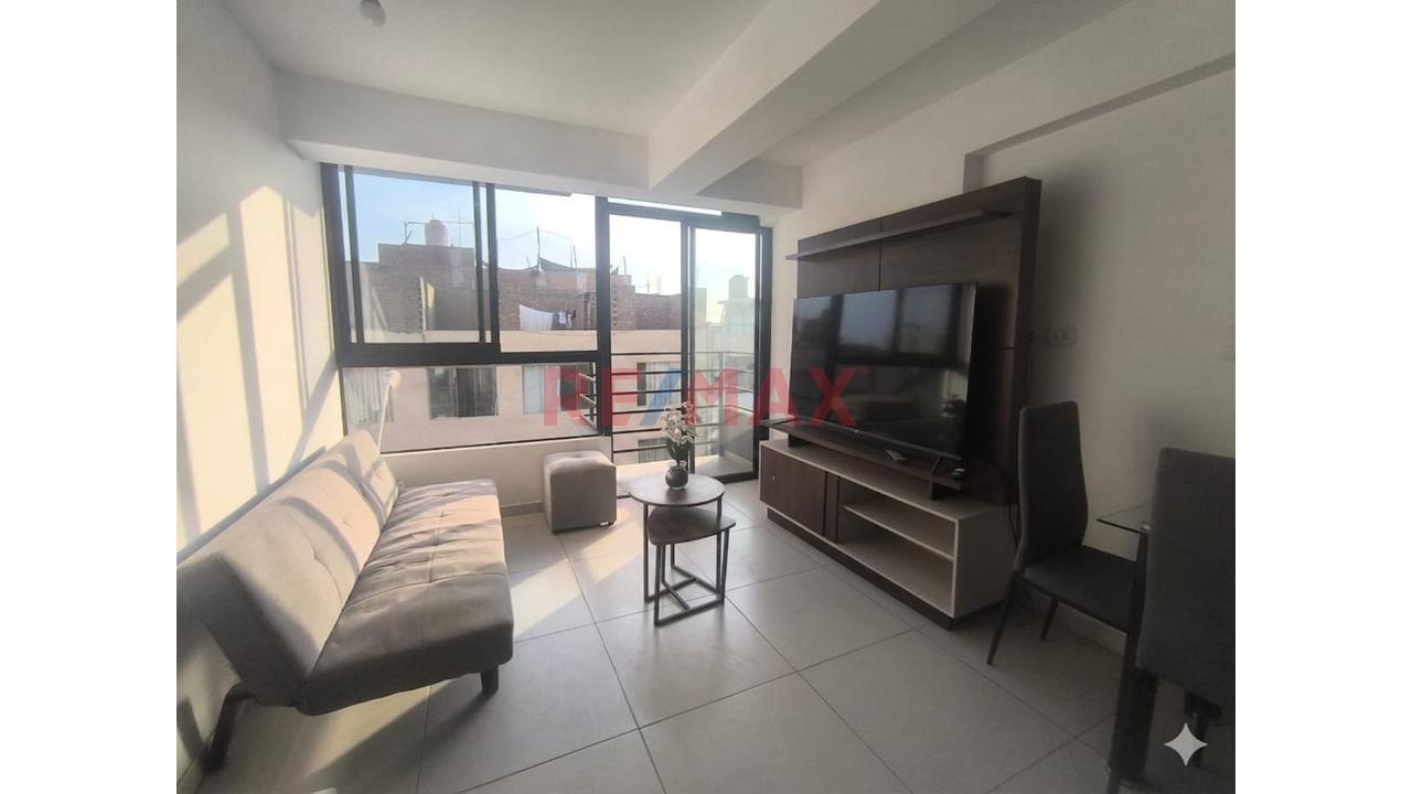 Vendo Departamento De Estreno En Piso 4 Vista Externa/ Los Jardines De Naranjal - Smp — foto 2