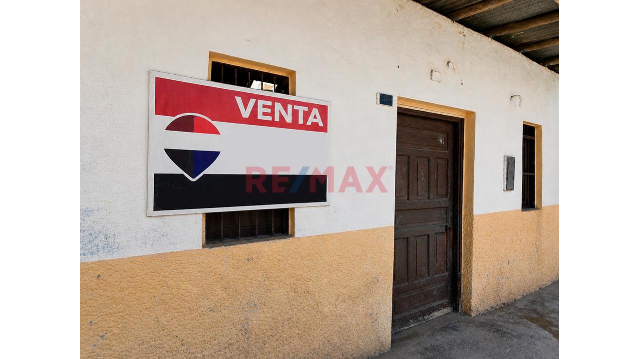 Venta De Casa Como Terreno - 2