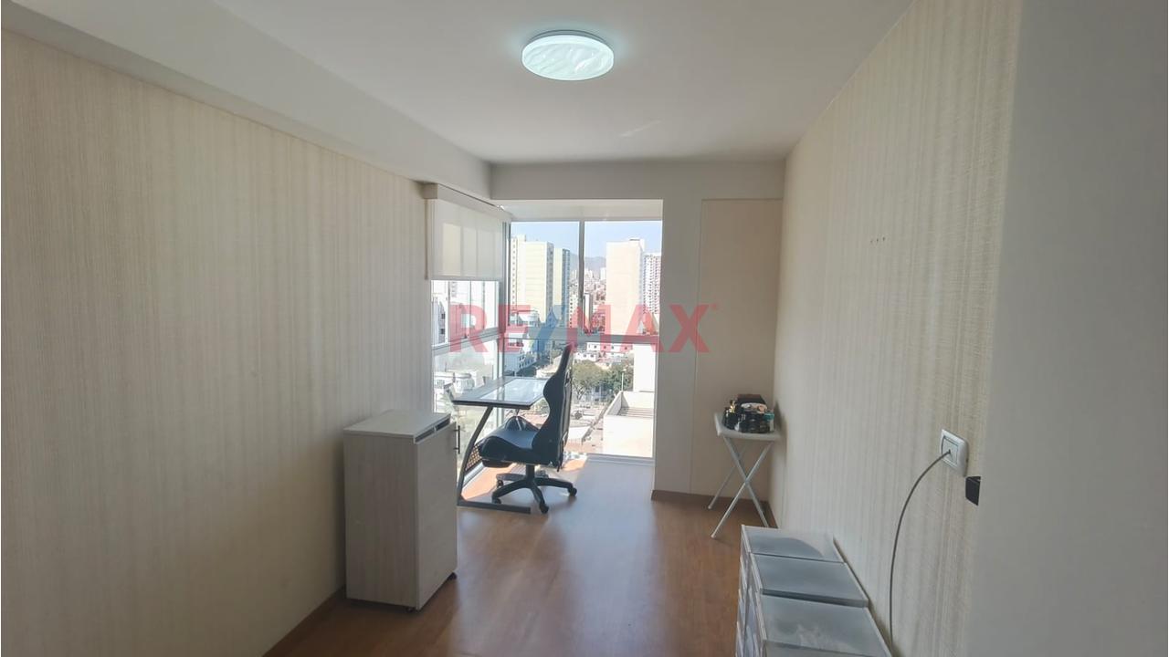 🏡 Venta De Departamento En Urb. Santa Beatriz - Cercado De Lima — foto 4