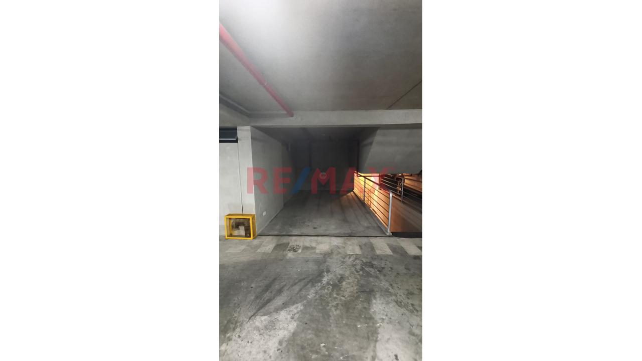 🏡 Venta De Departamento En Urb. Santa Beatriz - Cercado De Lima — foto 13