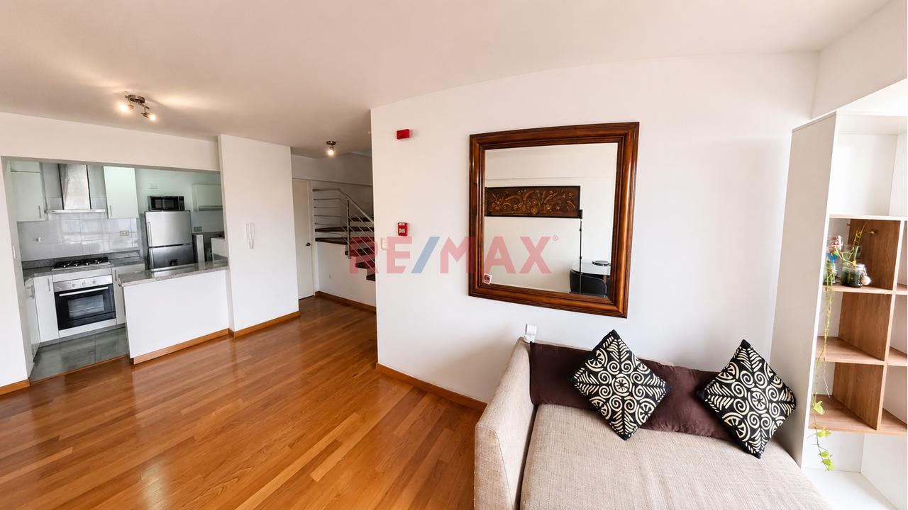Venta De Departamento Duplex En Magdalena - 2