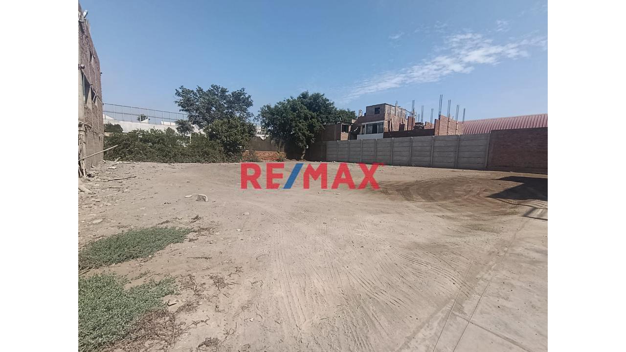 Se Vende Terreno 530 M2 Chorrillos Ubicacion Estrategica - 1