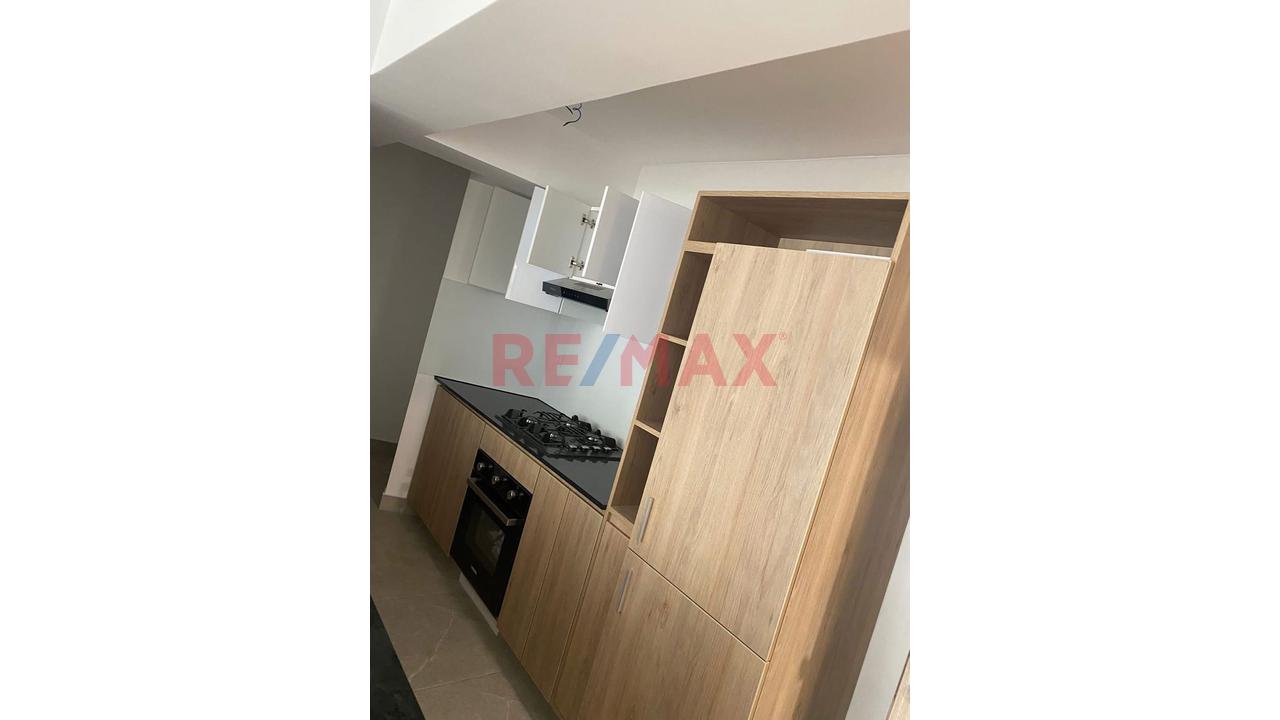 Venta De Departamento Duplex De Estreno - 2