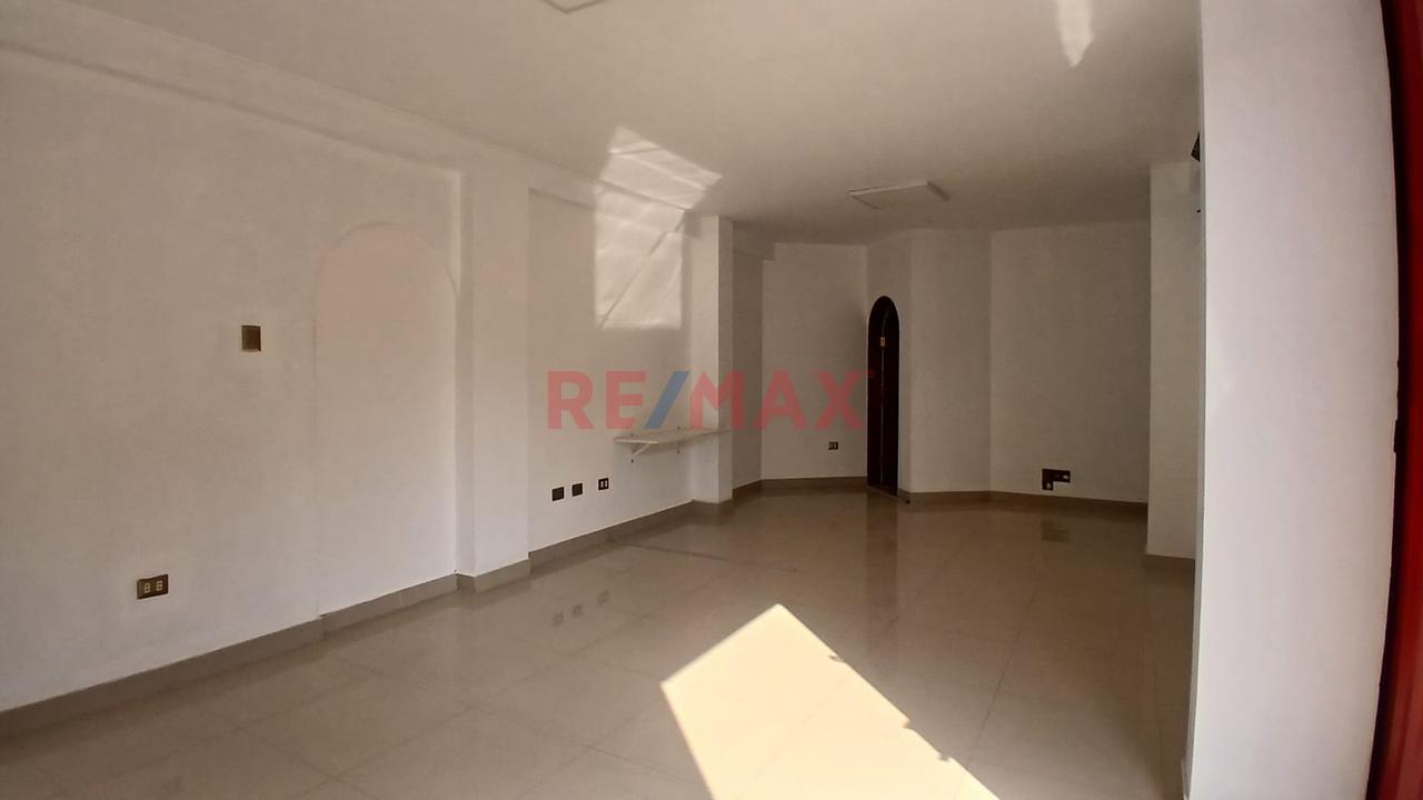 Alquilo Local Comercial De 39M² En La Molina - 7