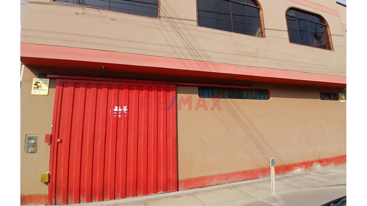 Alquilo Local Comercial De 39M² En La Molina - 11