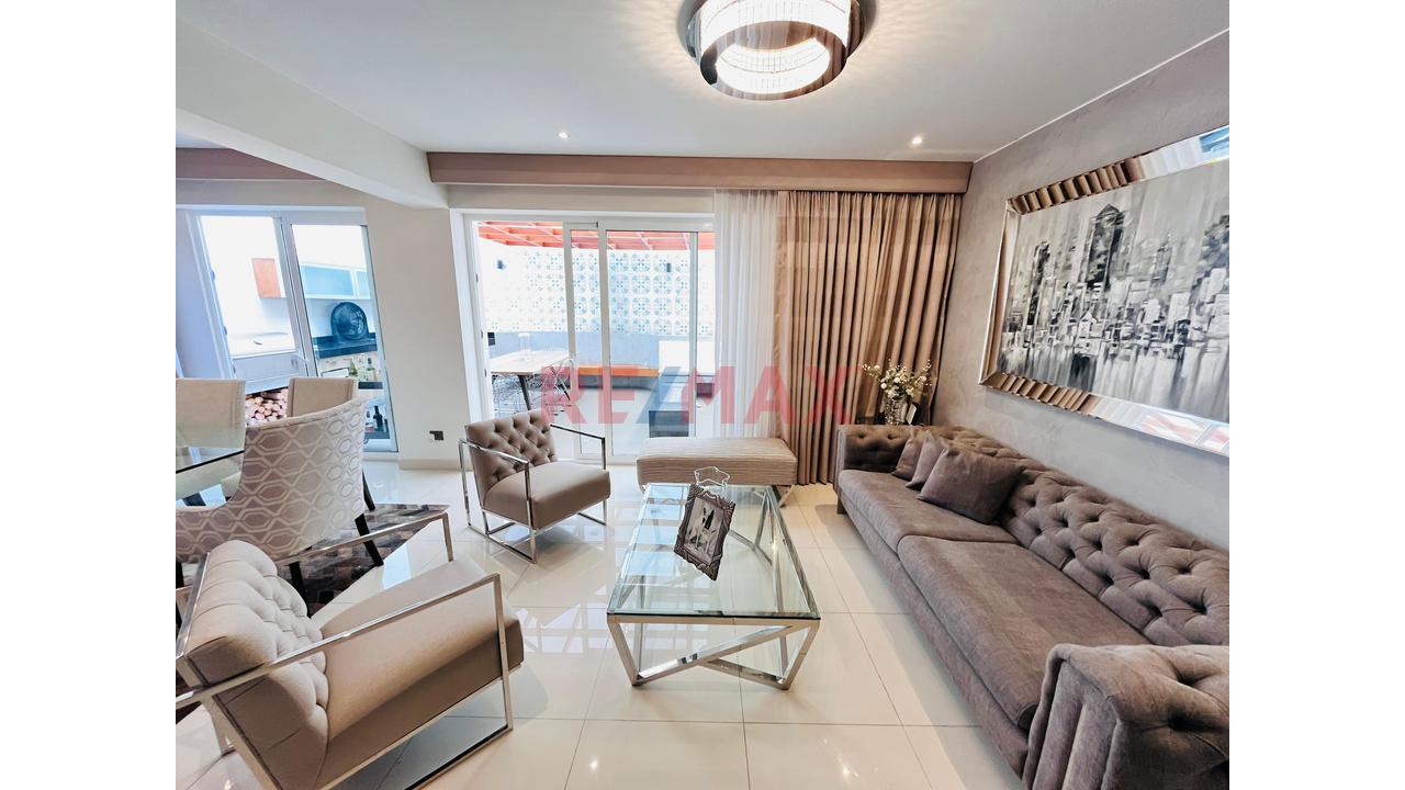 Tríplex En Venta En San Isidro - 203M2 Ao - 3 Estacionamiento Y Deposito — foto 6